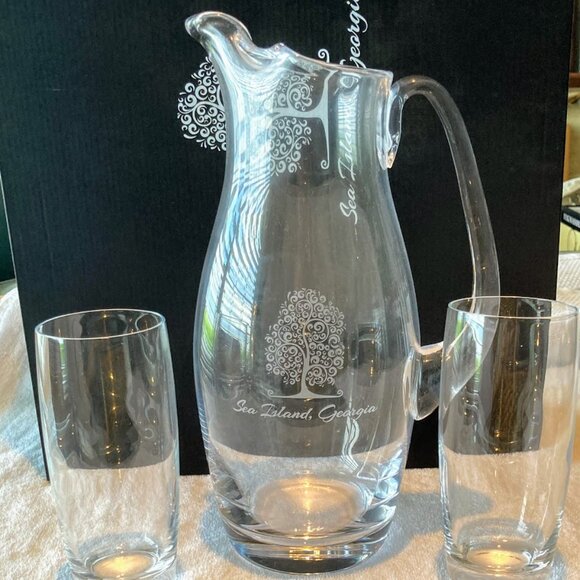 Tall Glass Pitcher Sea Island Resort GA + 2 Glasses Iced Tea Water New Gift Box - Picture 1 of 14